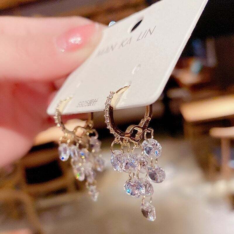 Crystal string earrings-tidenox