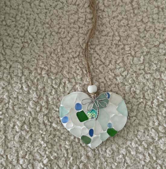 🌊Transforming Ocean Treasures into Eco-Friendly Art -Small Sea Glass Mosaic Hanging Heart-tidenox