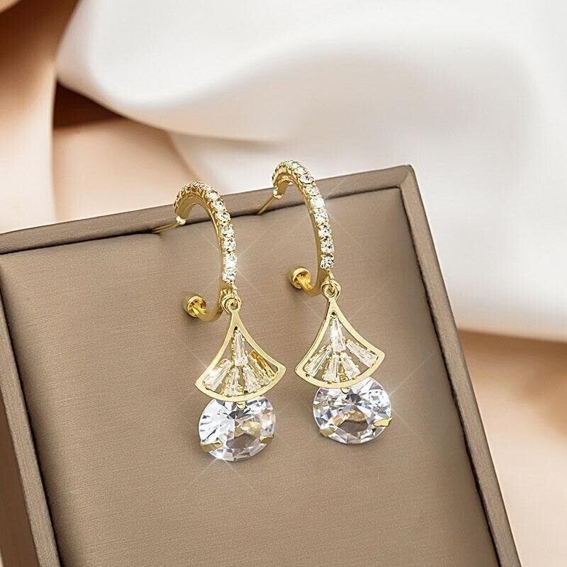 Scalloped Crystal Earrings-tidenox
