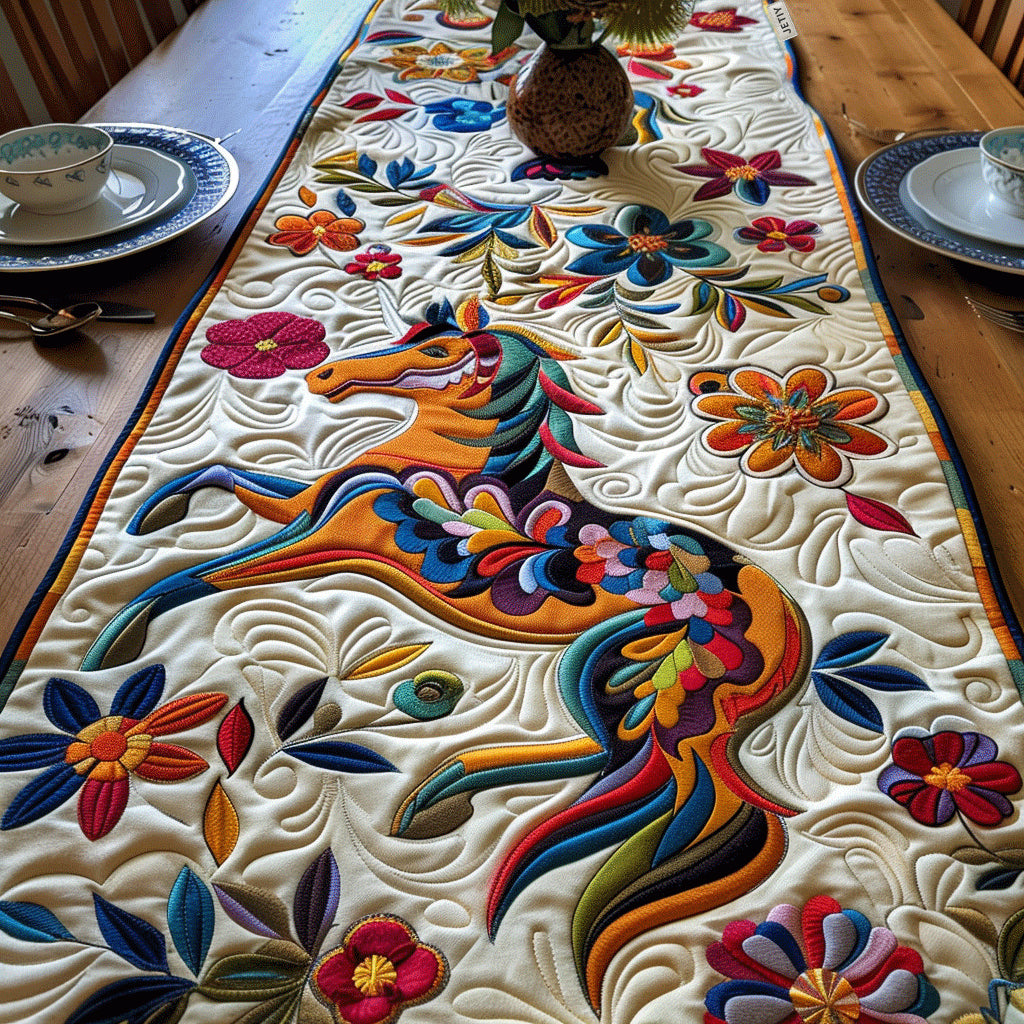 Dynamic Horse Design Quilted Table Runner NCU0PD287-tidenox