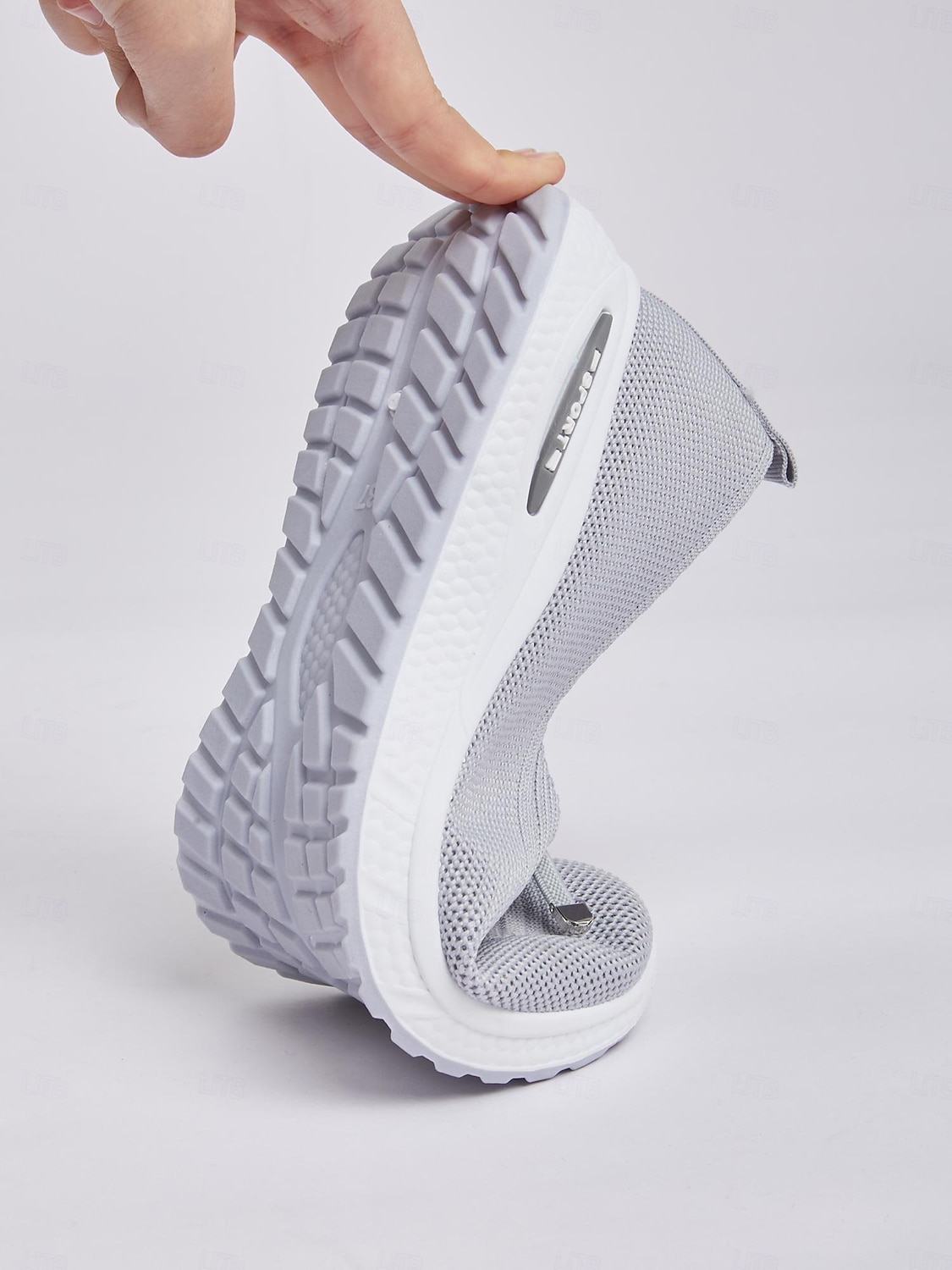 Grijze instapsneakers voor dames met luchtkussenzool – lichtgewicht en ademende schoenen voor wandelen, reizen en vrijetijdskleding 2026 - €20.99 –P4