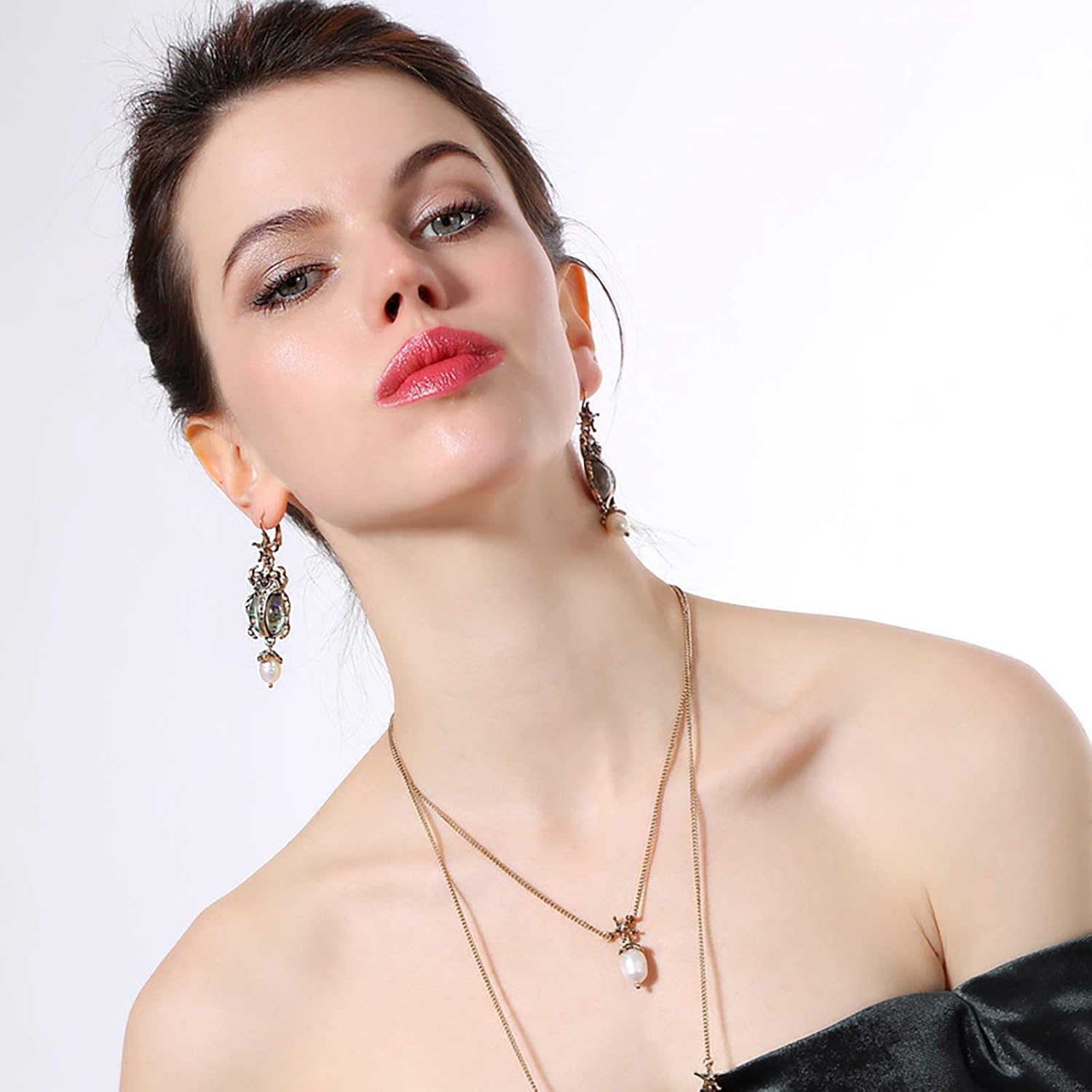 Vintage Beetle Bug Earrings-tidenox