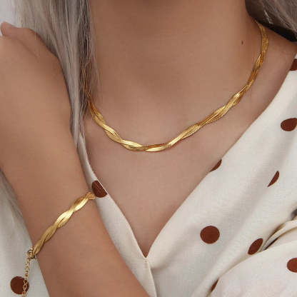 Twisted Necklace and Bracelet Set-tidenox