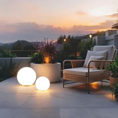Spherical Garden Light