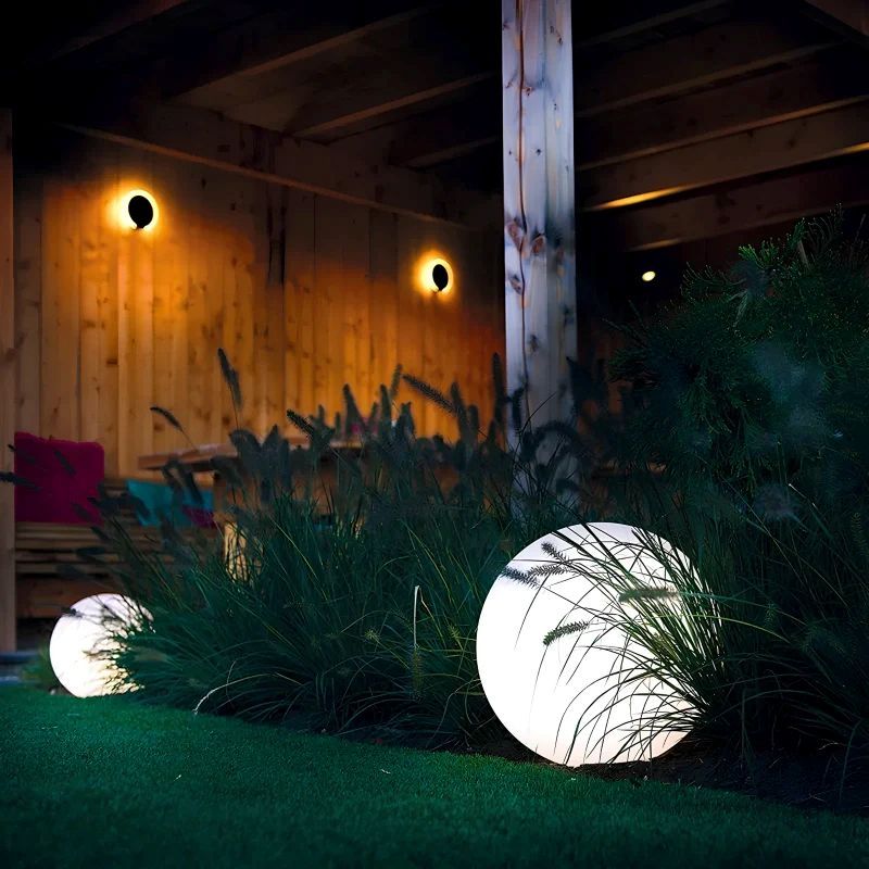 Spherical Garden Light