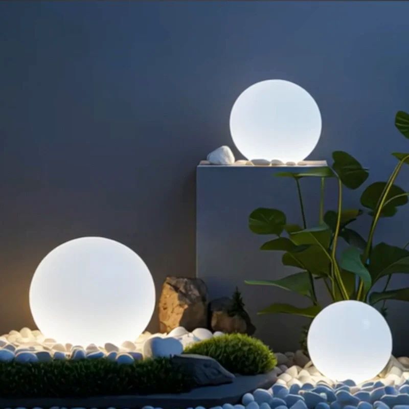 Spherical Garden Light