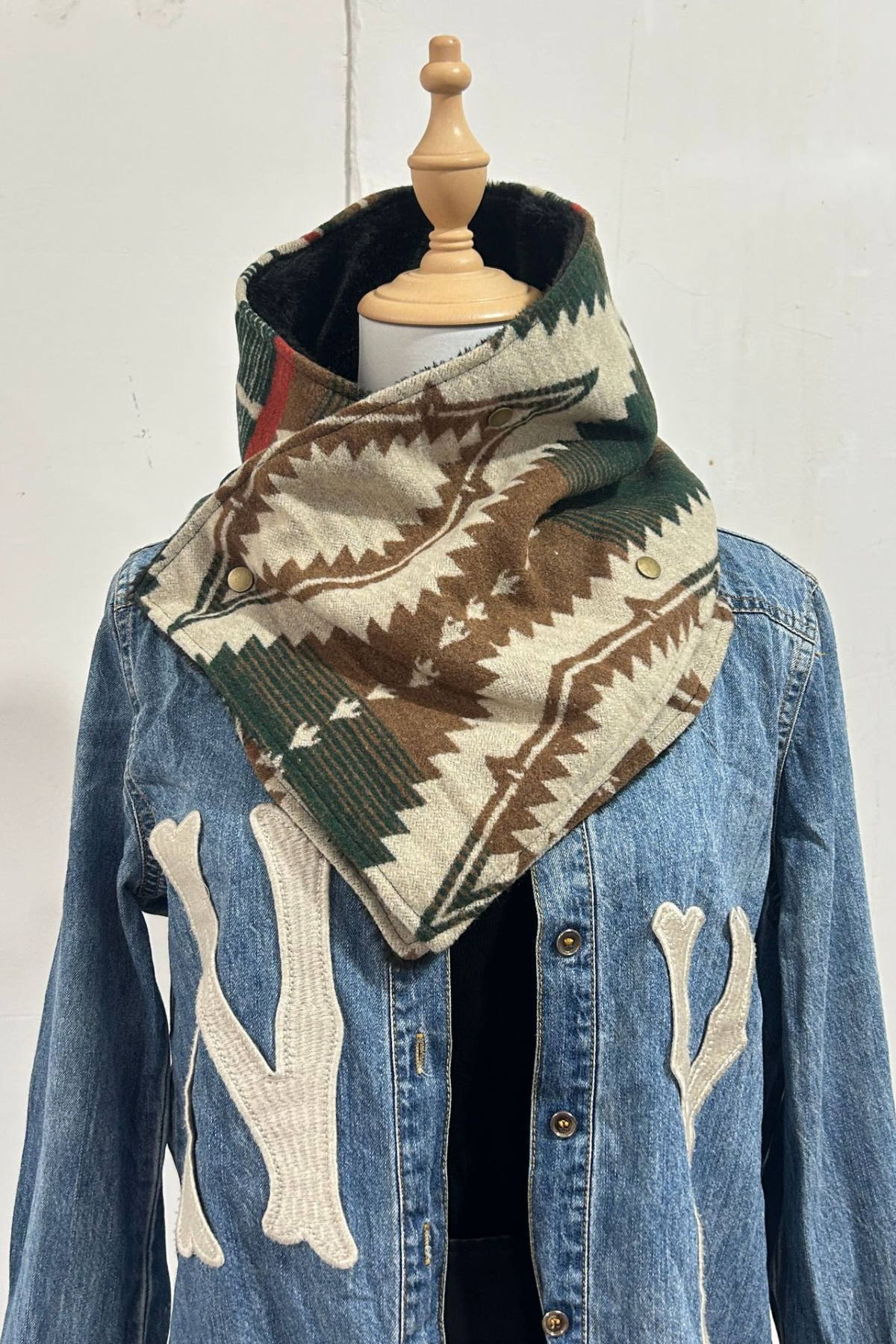 Women's Western Cowboy Aztec Warm Neck Hood