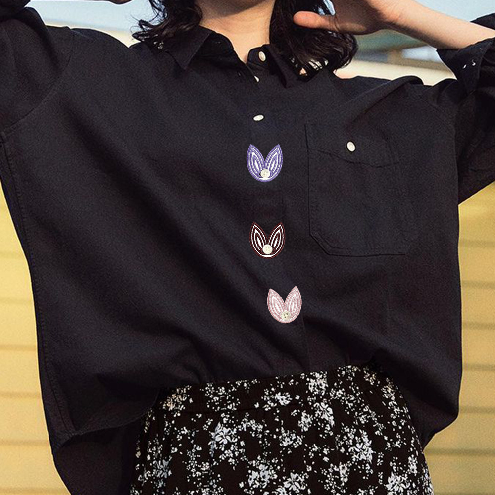 Hand-embroidered petal button hook decoration