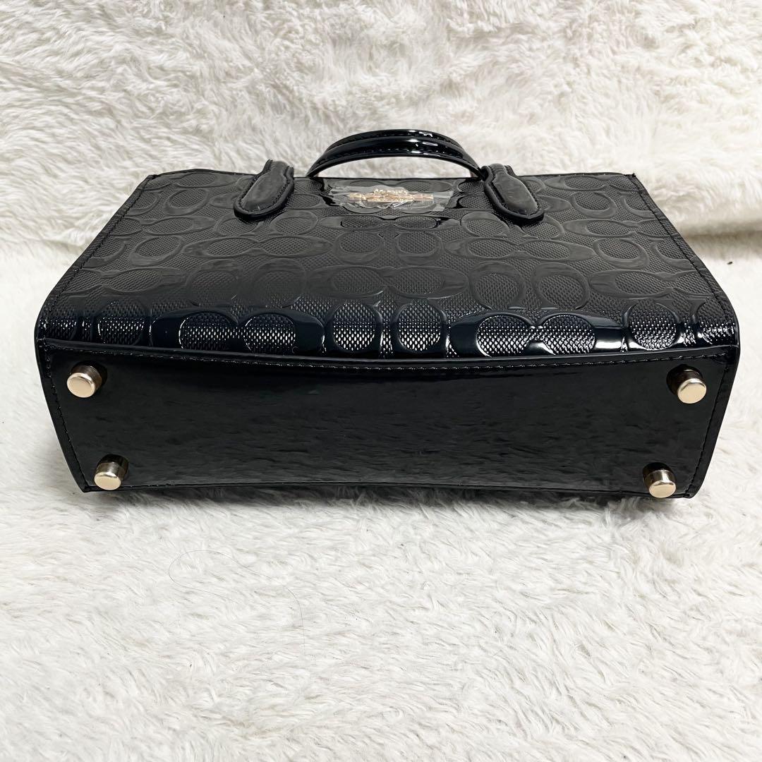 Nina Small Tote Bag Signature Patent leather New Outlet