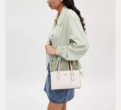 Nina Small Tote Bag Signature Patent leather New Outlet