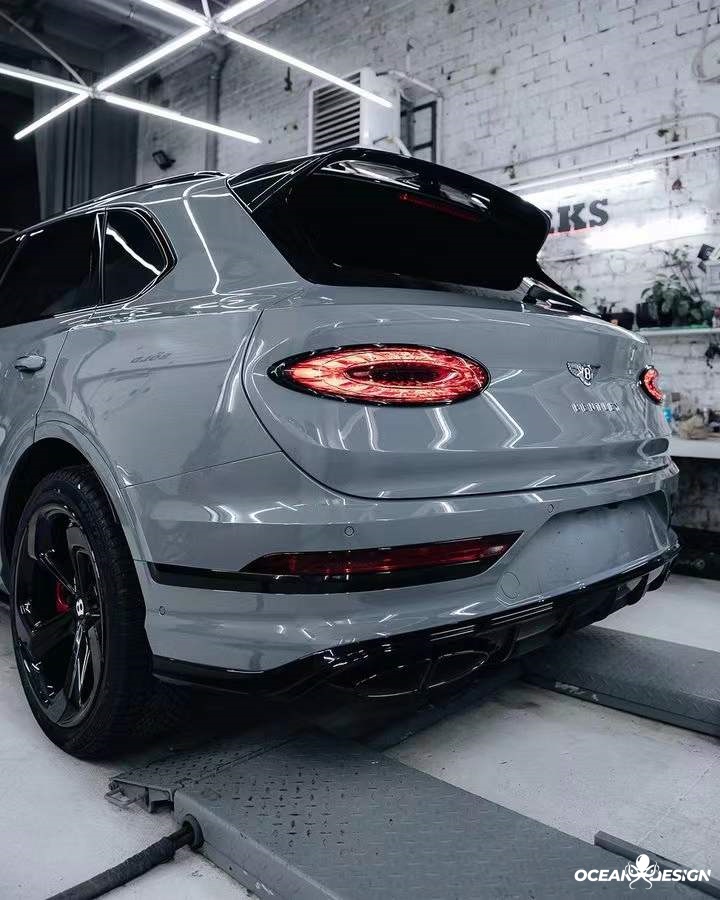 2021-2025 Bentley Bentayga V8 S Dry Carbon Rear Diffuser High-End Upgrade