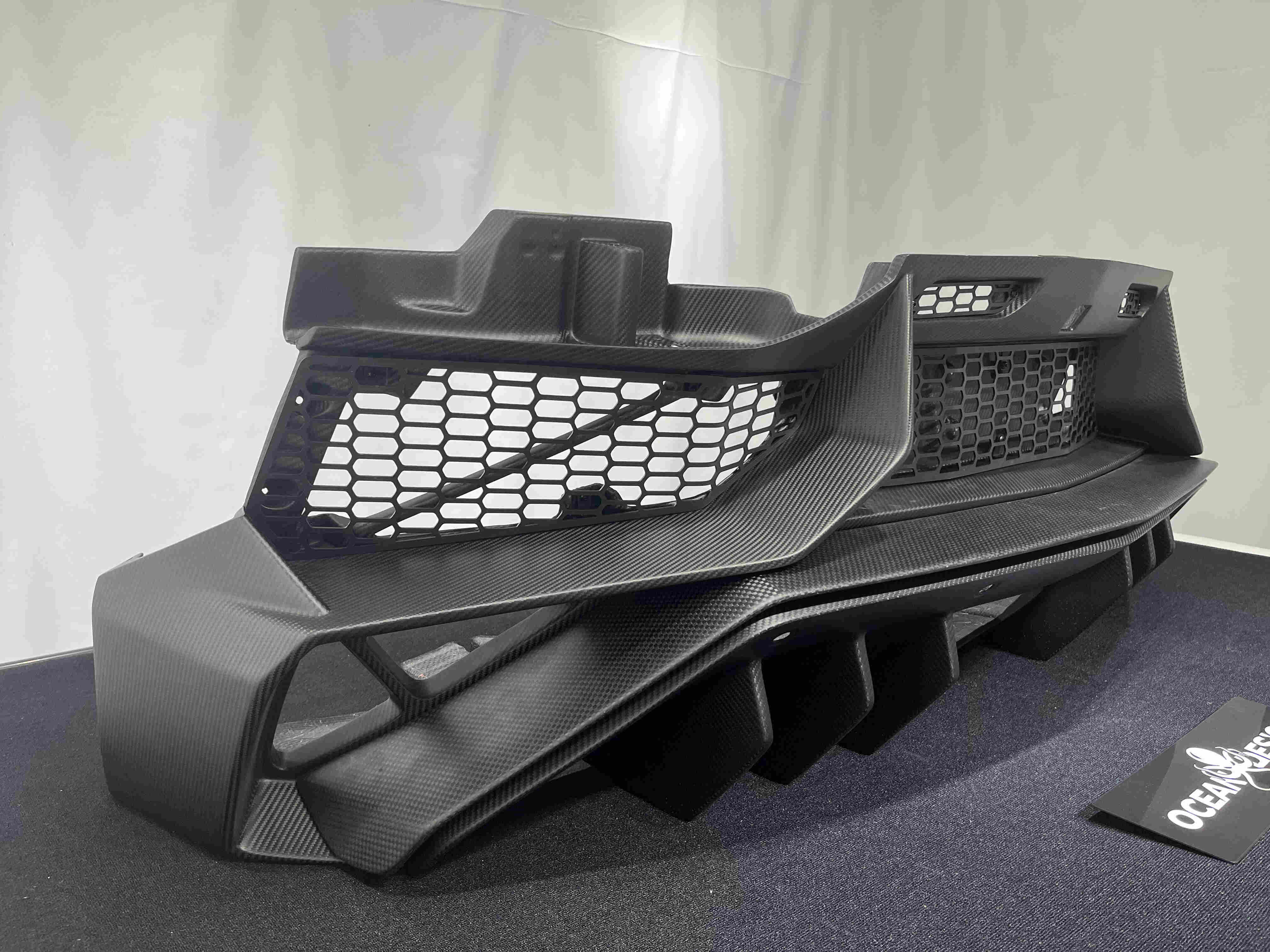 Lamborghini LP700 to LP750-4 SV Dry Carbon Fiber Conversion Body Kit