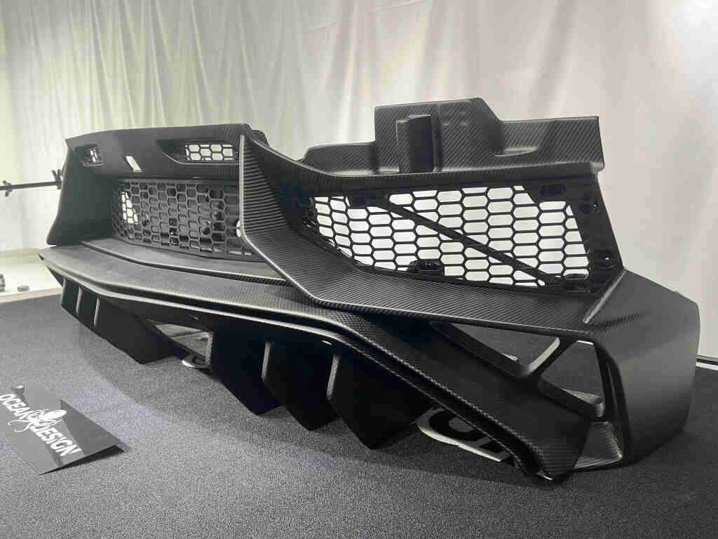 Lamborghini LP700 to LP750-4 SV Dry Carbon Fiber Conversion Body Kit