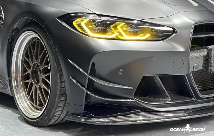 2021–2025 BMW M3 (G80) / M4 (G82) AC Style Front Canards – Dry Carbon Fiber
