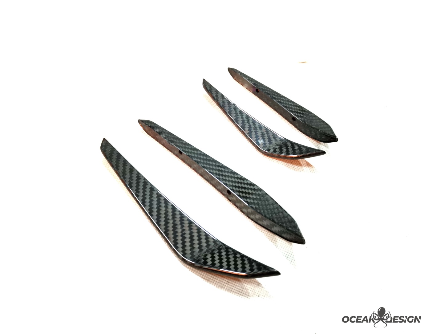 2021–2025 BMW M3 (G80) / M4 (G82) MP Style Front Canards – Dry Carbon Fiber