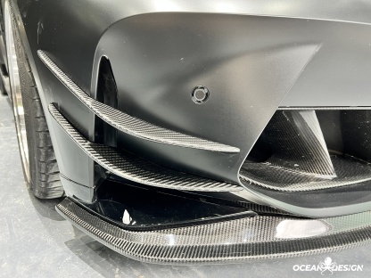 2021–2025 BMW M3 (G80) / M4 (G82) AC Style Front Canards – Dry Carbon Fiber