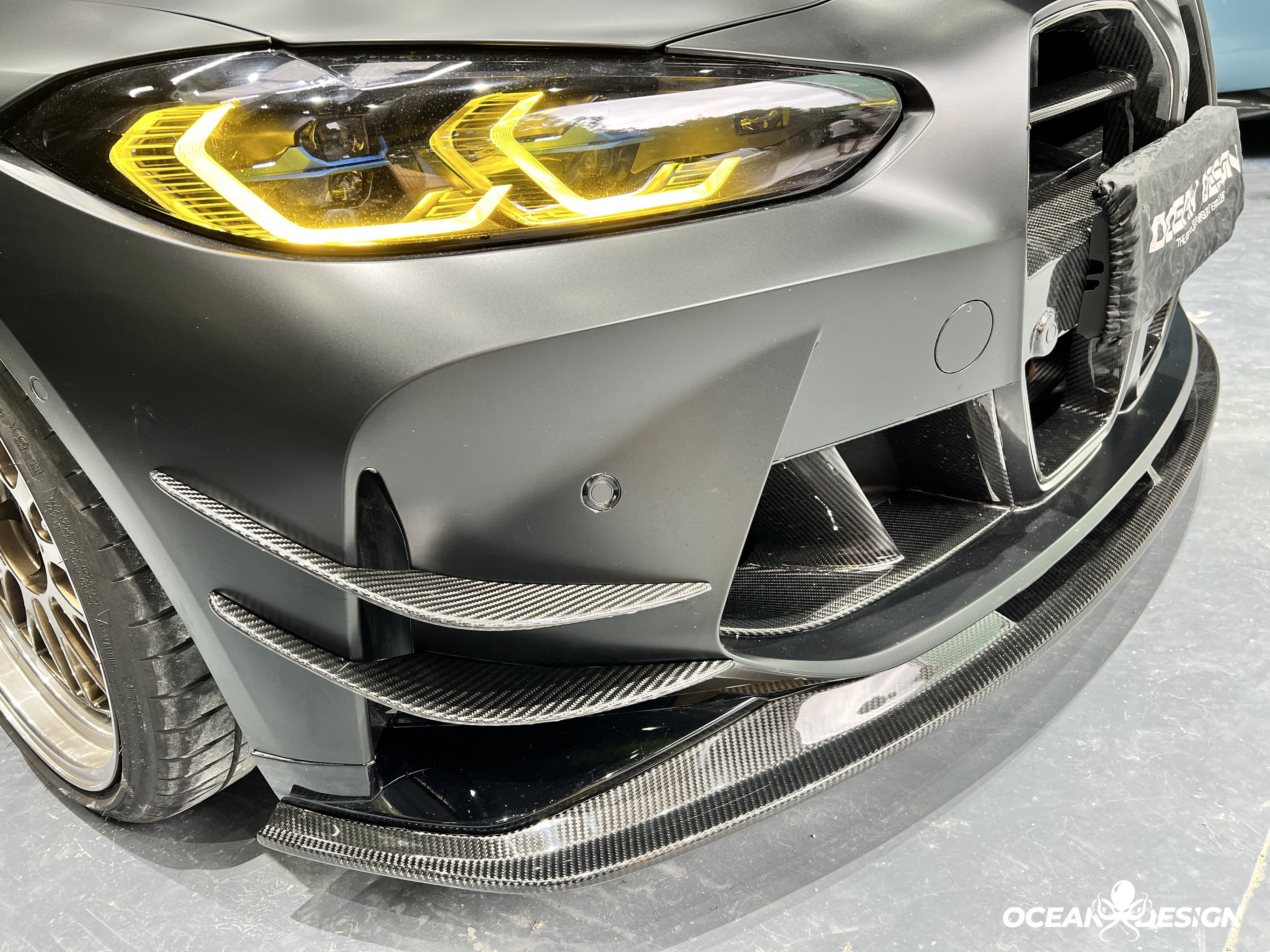 2021–2025 BMW M3 (G80) / M4 (G82) AC Style Front Canards – Dry Carbon Fiber
