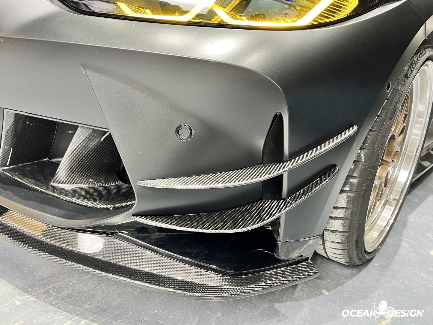 2021–2025 BMW M3 (G80) / M4 (G82) AC Style Front Canards – Dry Carbon Fiber