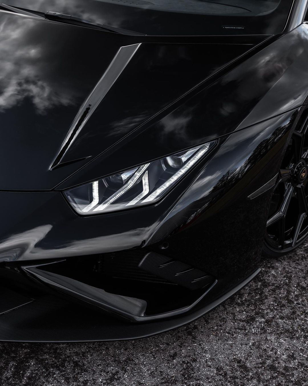 Lamborghini Huracan EVO RWD Front Bumper Protector Dry Carbon Fiber N Series Bodykit