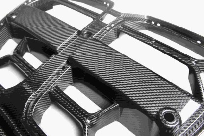 BMW M3 (G80) / M4 (G82) V-Style Dry Carbon Front Grille – 3K Matte Finish