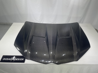 Lamborghini URUS Hood Bonnet Dry Carbon Fiber TC Series Bodykit