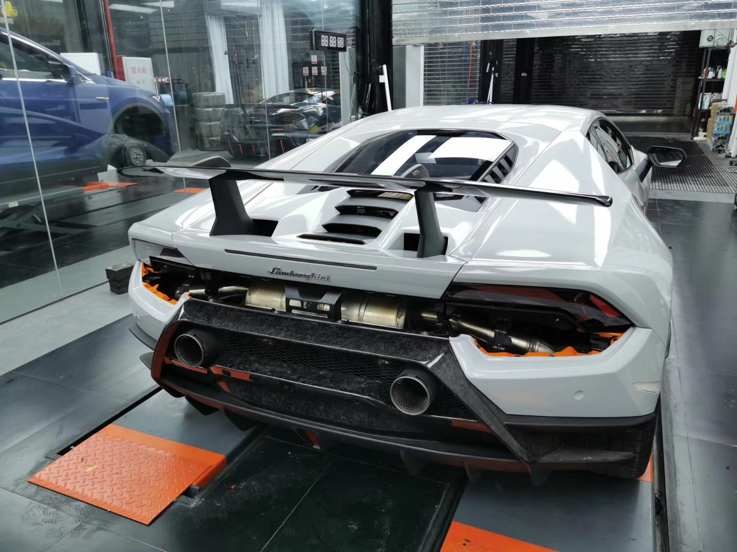 Lamborghini Huracán 580/610/EVO to Performante Upgrade Kit - Dry Carbon Fiber