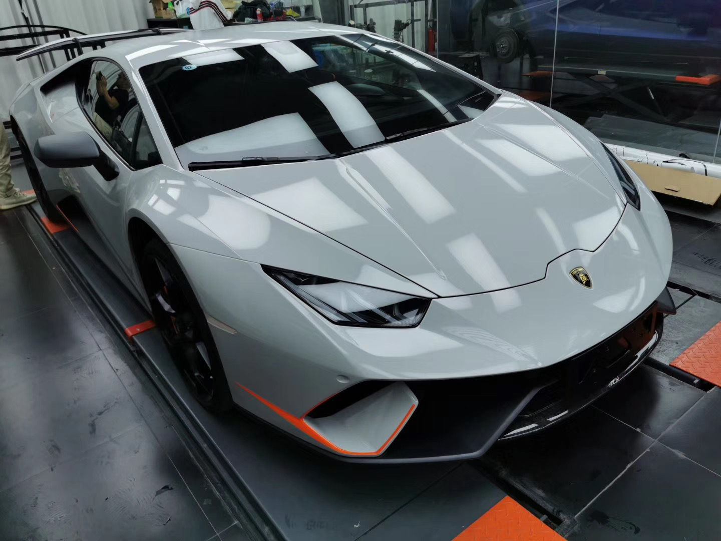 Lamborghini Huracán 580/610/EVO to Performante Upgrade Kit - Dry Carbon Fiber