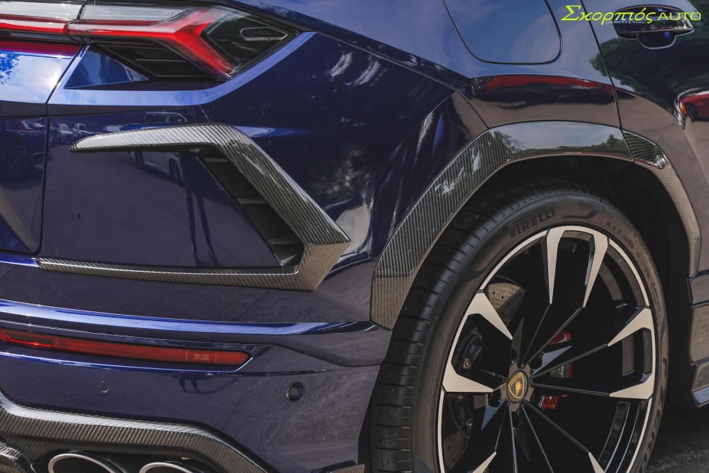 Lamborghini URUS Rear Air Intake Trims Dry Carbon Fiber TC Series Bodykit