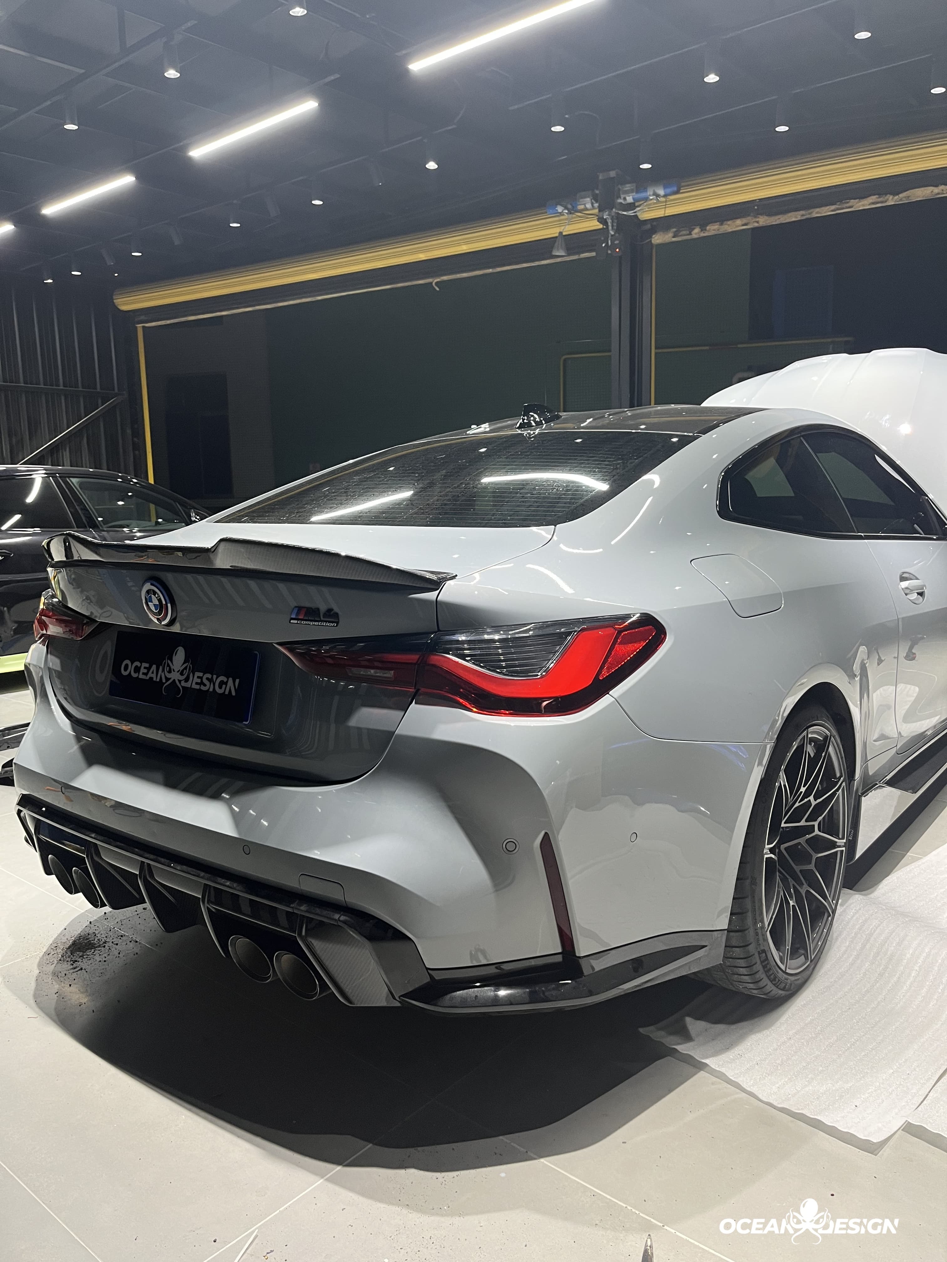 2021–2025 BMW M3 (G80) / M4 (G82) MP Style Rear Diffuser – Dry Carbon Fiber