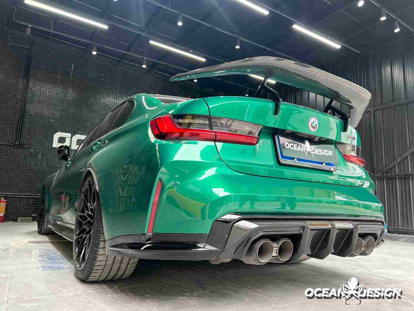 2021–2025 BMW M3 (G80) / M4 (G82) MT Style Dry Carbon Rear Diffuser Protectors