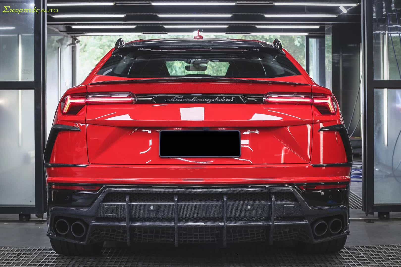 2018-2022 Lamborghini URUS Rear Diffuser Dry Carbon Fiber TC Series Bodykit