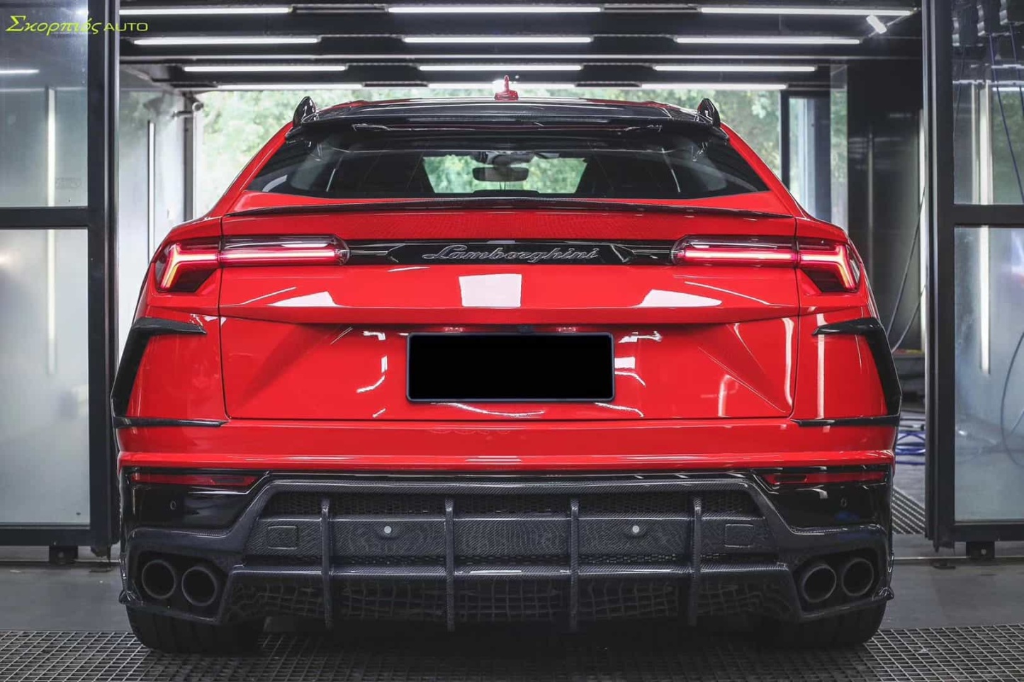 2018-2022 Lamborghini URUS Rear Diffuser Dry Carbon Fiber TC Series Bodykit