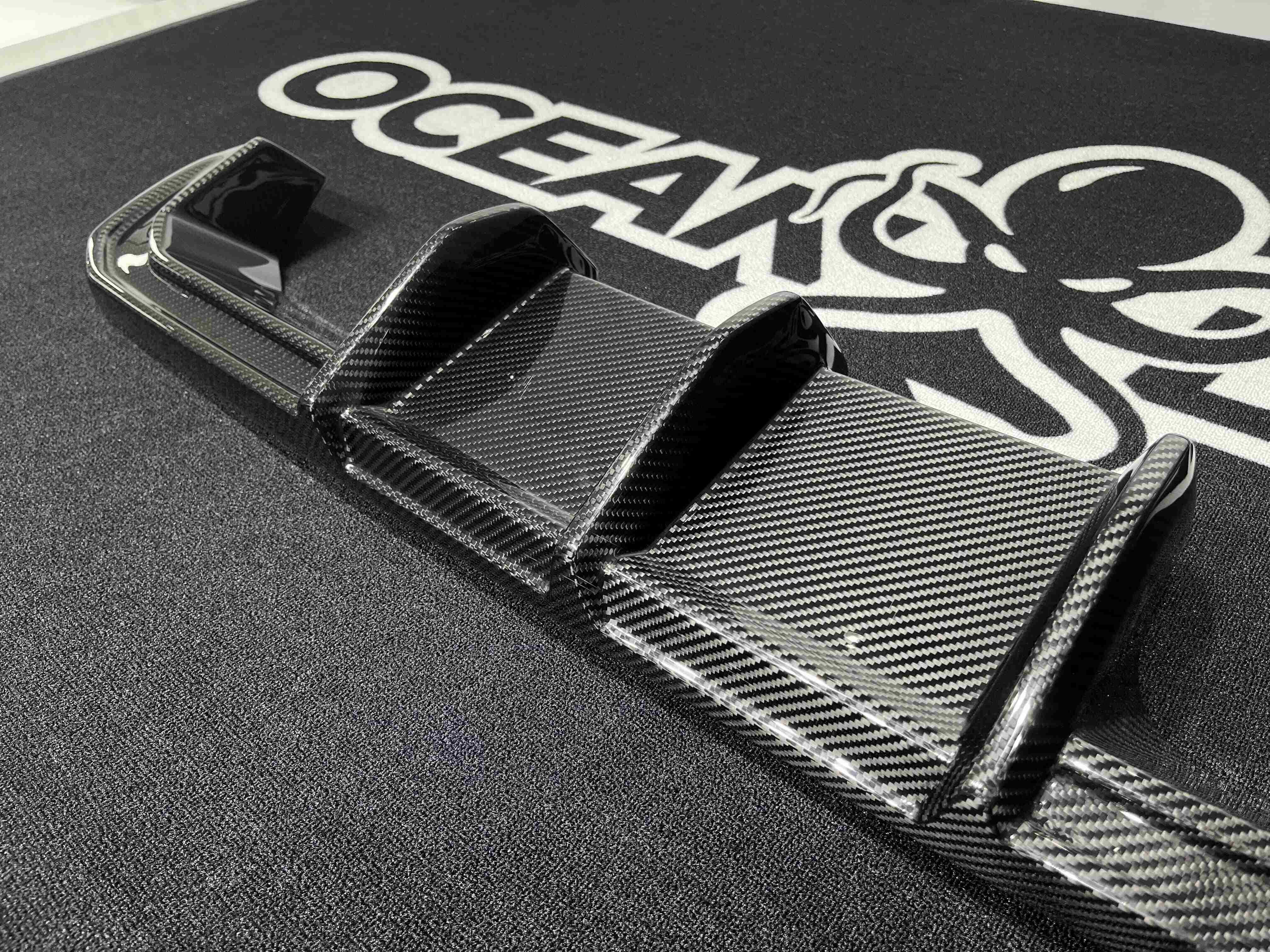 2021–2025 BMW M3 (G80) / M4 (G82) MT Style Dry Carbon Rear Diffuser – 3K Matte Finish