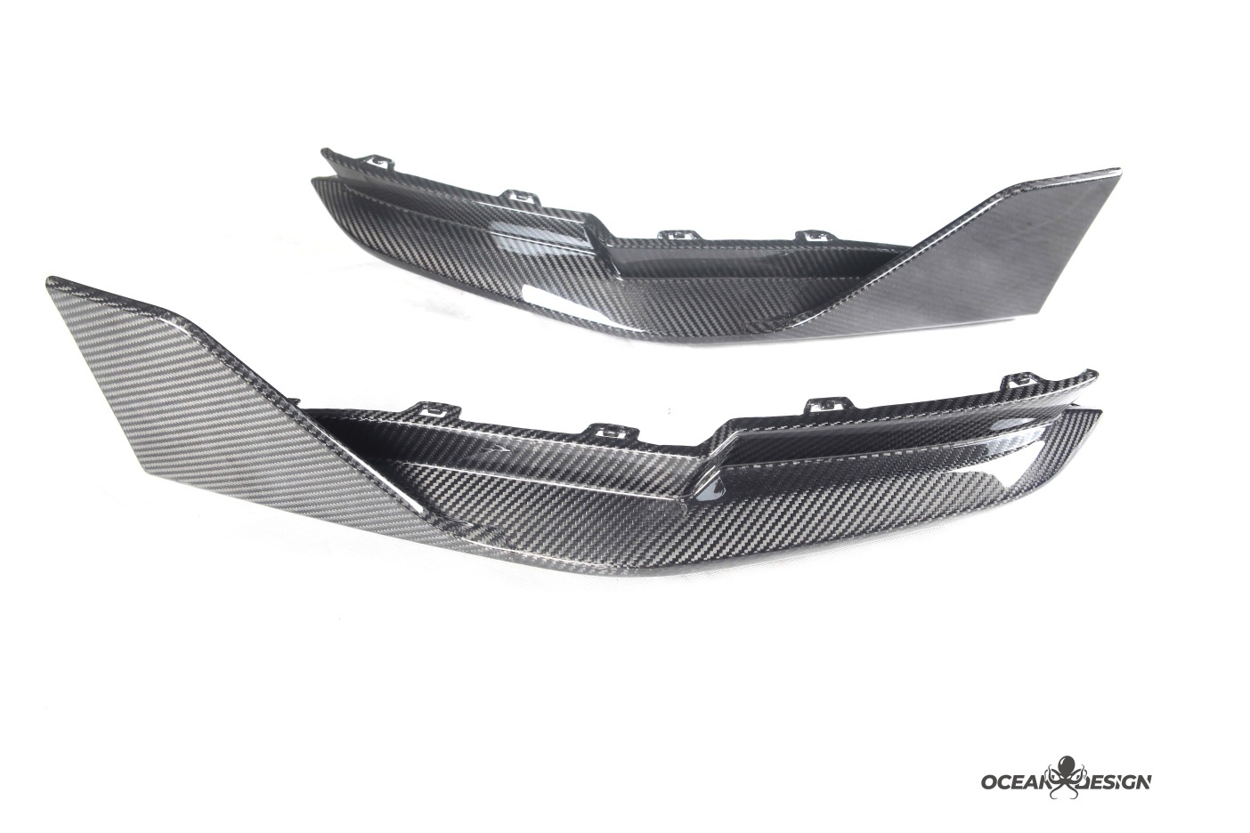 2021–2025 BMW M3 (G80) / M4 (G82) MP Style Rear Diffuser Protectors– Dry Carbon Fiber