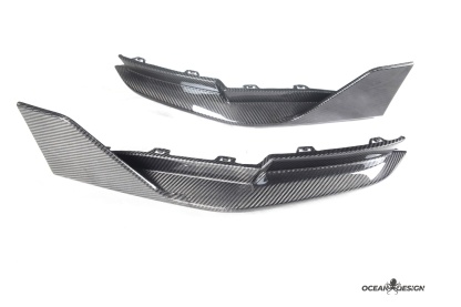2021–2025 BMW M3 (G80) / M4 (G82) MP Style Rear Diffuser Protectors– Dry Carbon Fiber