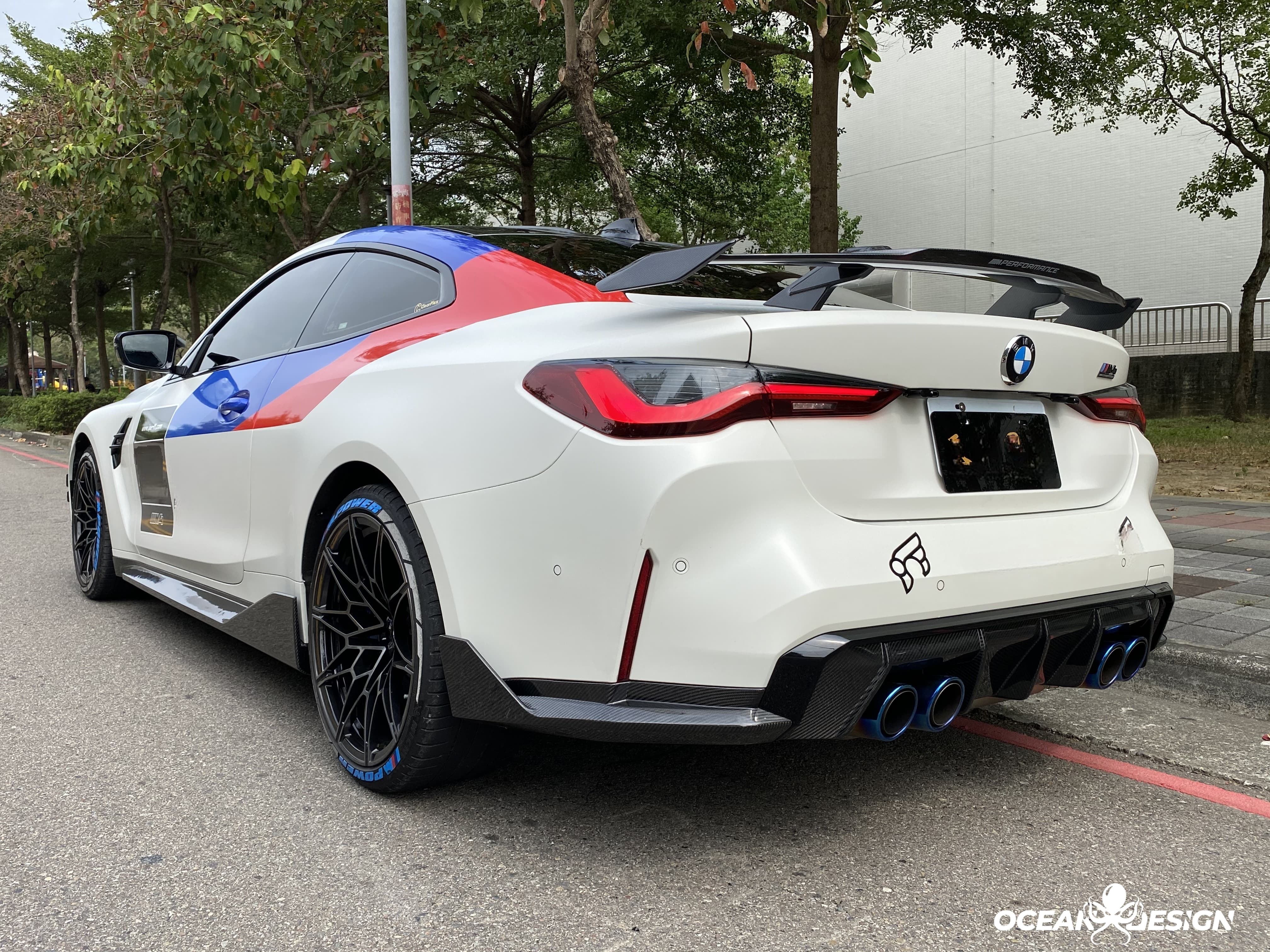 2021–2025 BMW M3 (G80) / M4 (G82) MP Style Rear Diffuser – Dry Carbon Fiber