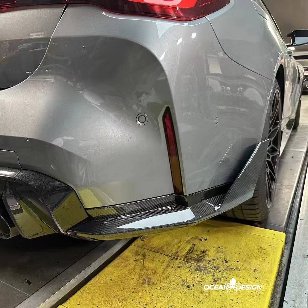 2021–2025 BMW M3 (G80) / M4 (G82) MP Style Rear Diffuser Protectors– Dry Carbon Fiber