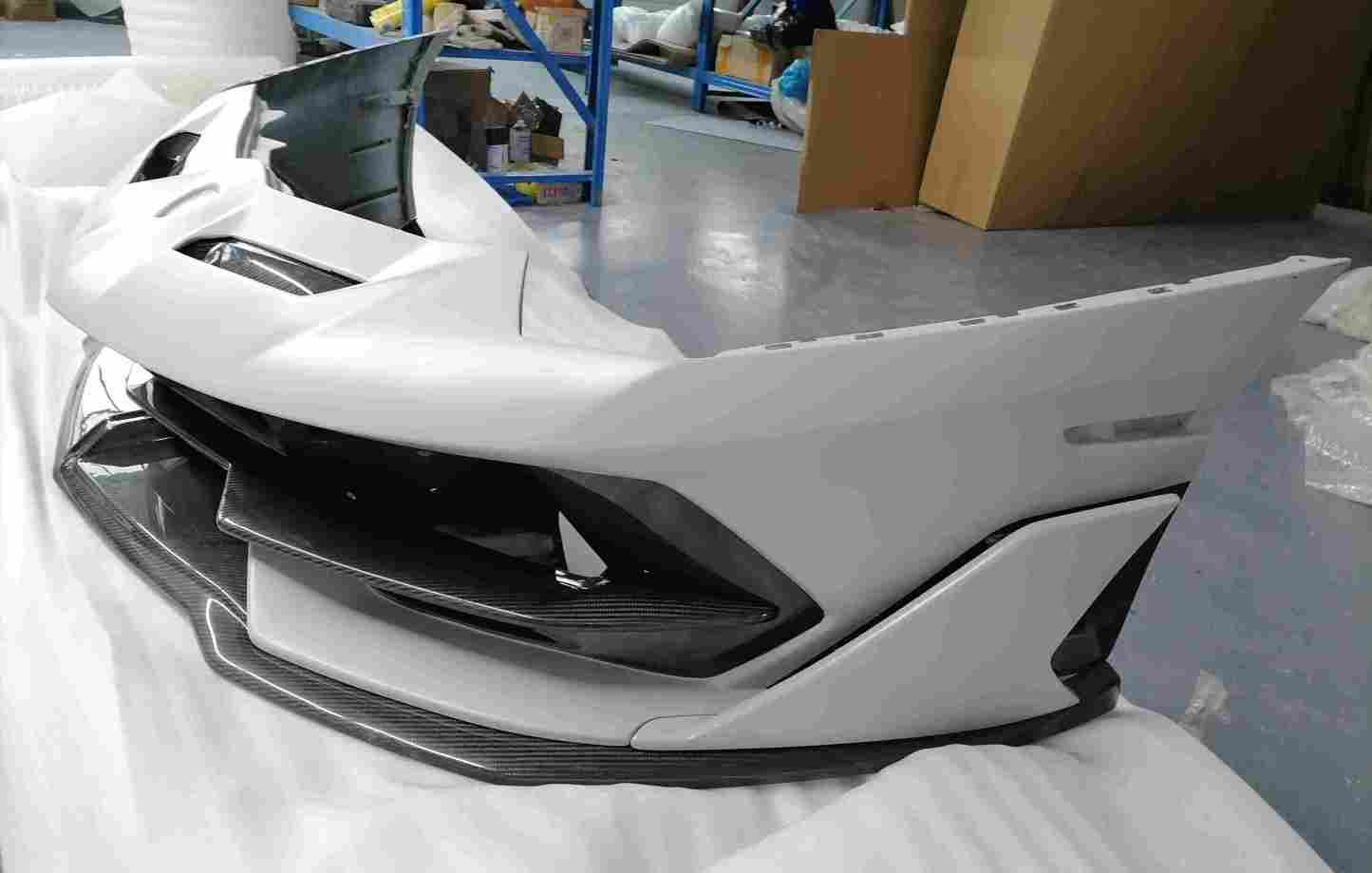 Lamborghini LP700/720/750 to Aventador SVJ Coupe/Roadster Dry Carbon Fiber Body Kit