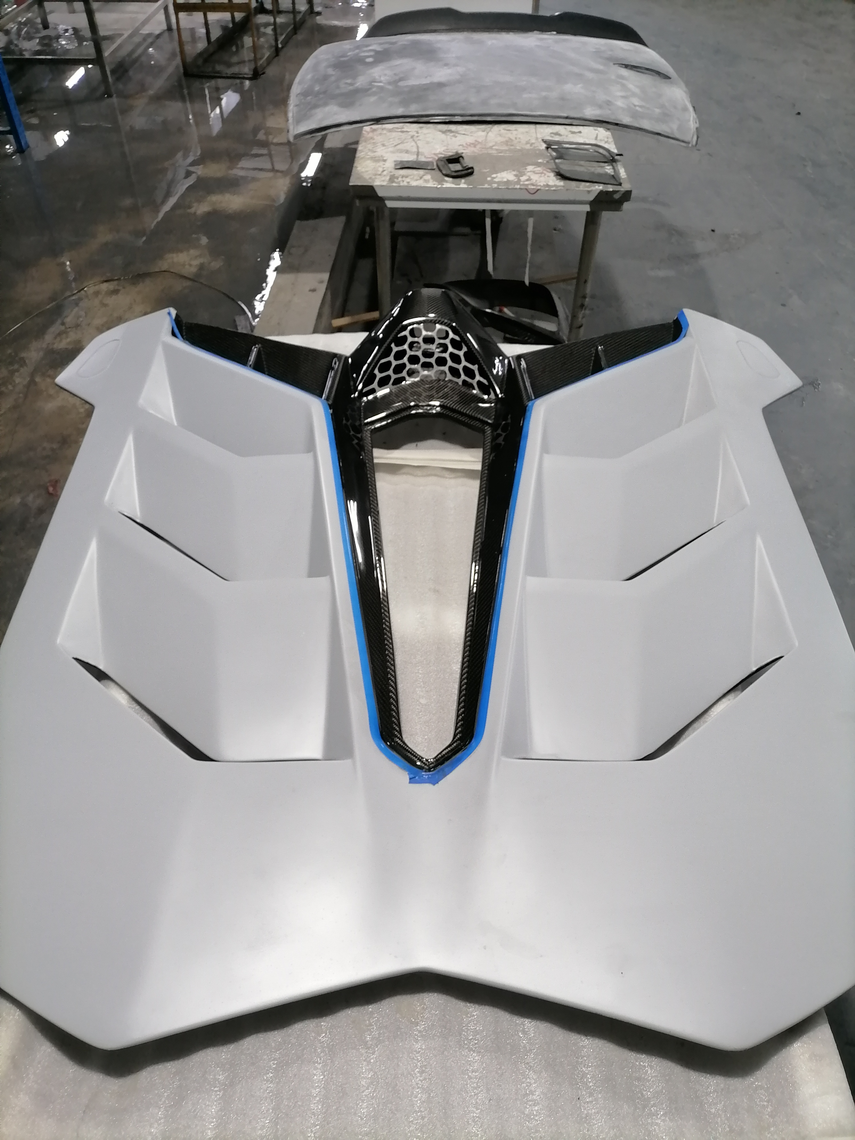 Lamborghini LP700/720/750 to Aventador SVJ Coupe/Roadster Dry Carbon Fiber Body Kit