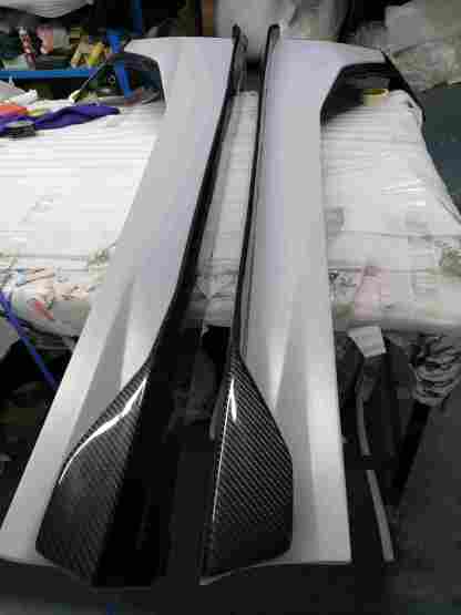 Lamborghini LP700/720/750 to Aventador SVJ Coupe/Roadster Dry Carbon Fiber Body Kit