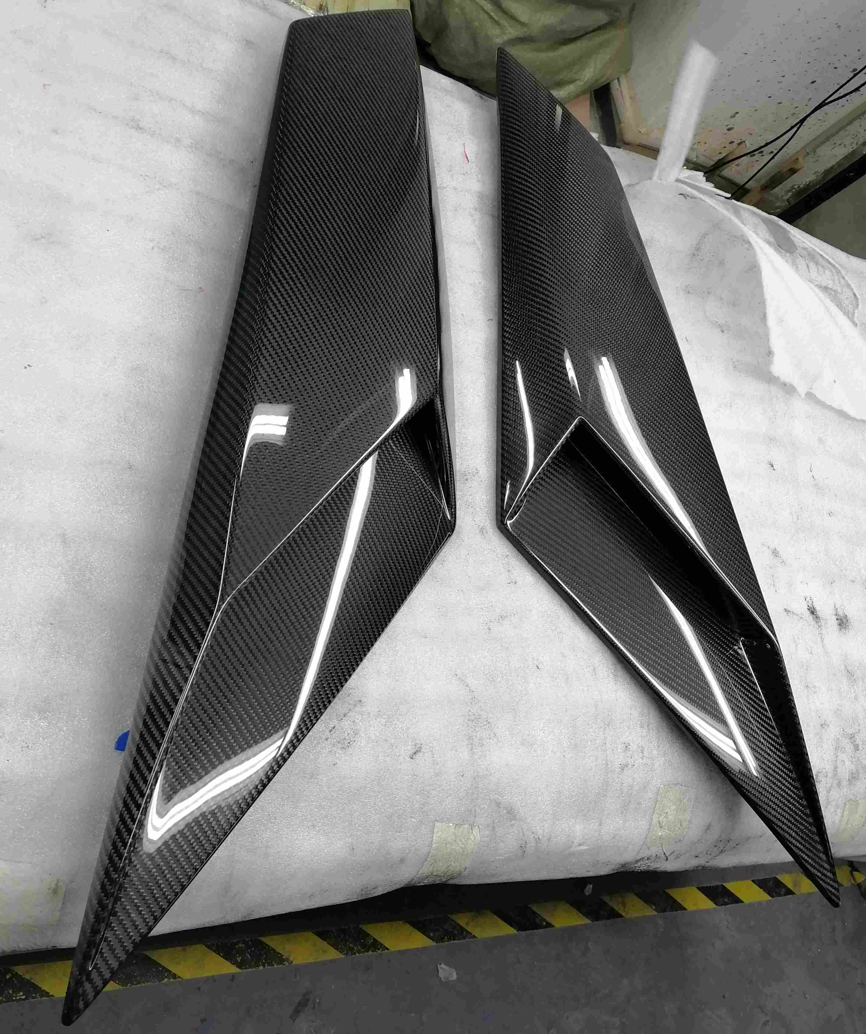 Lamborghini LP700/720/750 to Aventador SVJ Coupe/Roadster Dry Carbon Fiber Body Kit