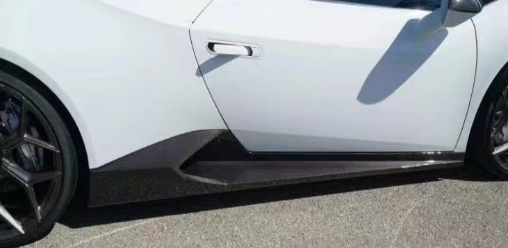 Lamborghini Huracan EVO Side Skirts Dry Carbon Fiber N Series Bodykit
