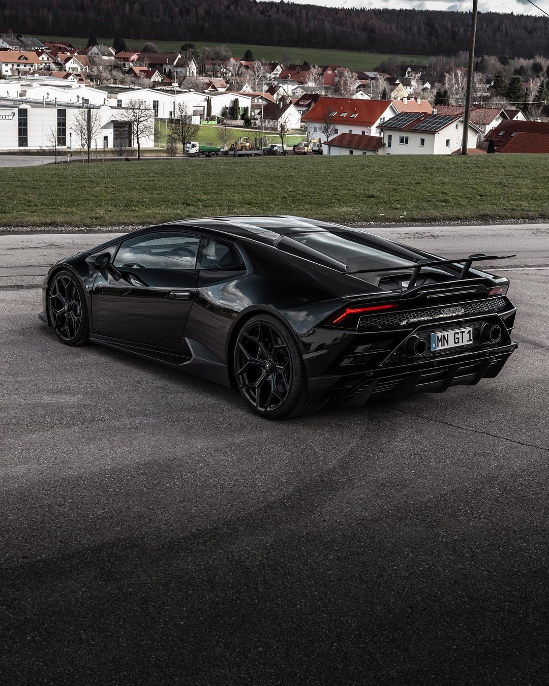 Lamborghini Huracan EVO RWD Side Skirts Dry Carbon Fiber N Series Bodykit