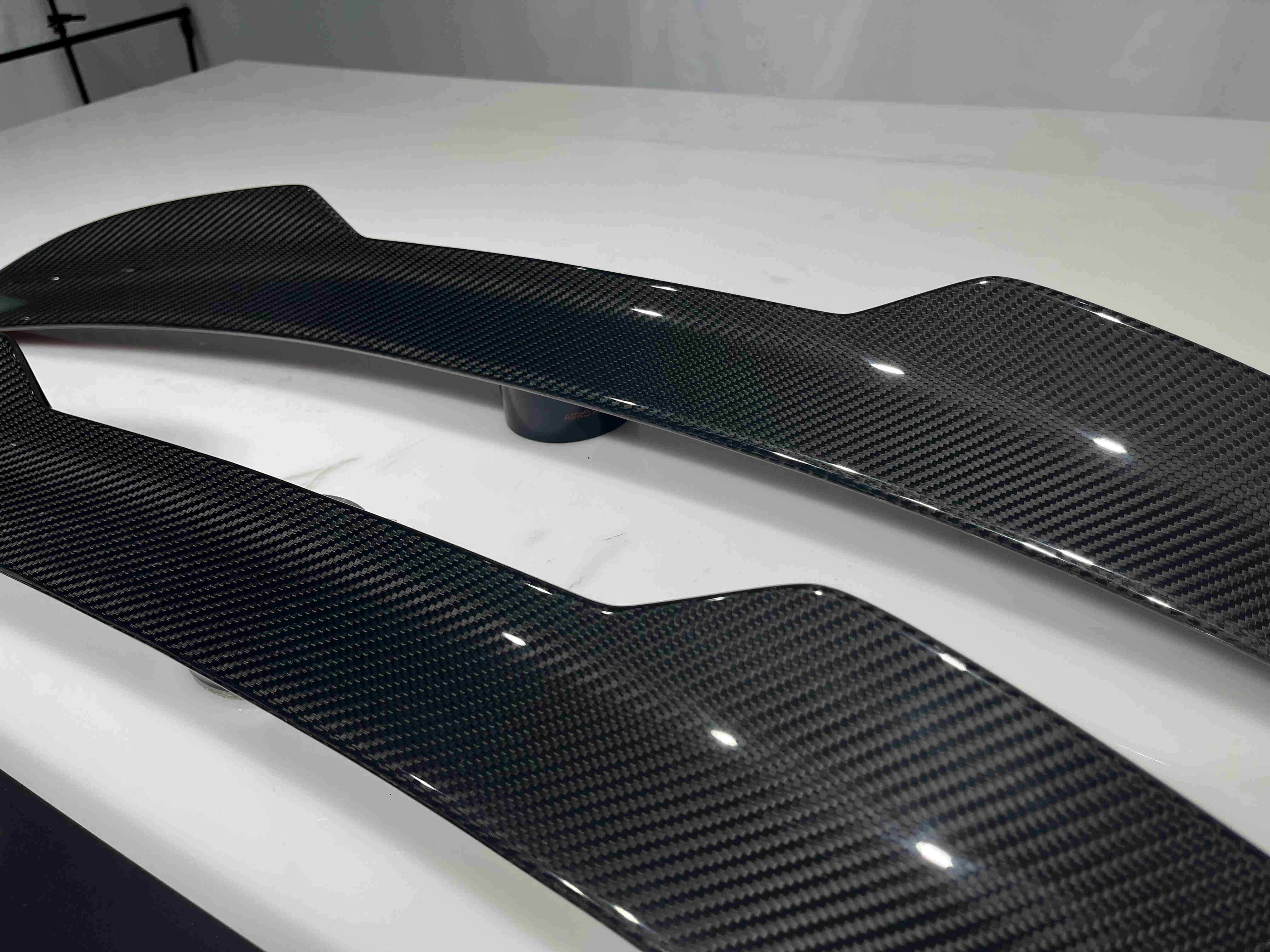 2021–2025 BMW M3 (G80) / M4 (G82) MT Style Dry Carbon Rear Spoiler
