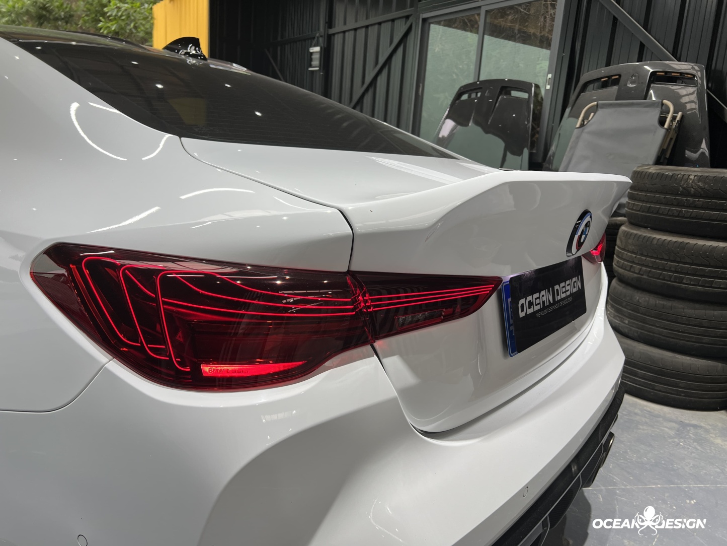 2021–2025 BMW M3 (G80) / M4 (G82) CSL Style Trunk Lid – Dry Carbon Fiber