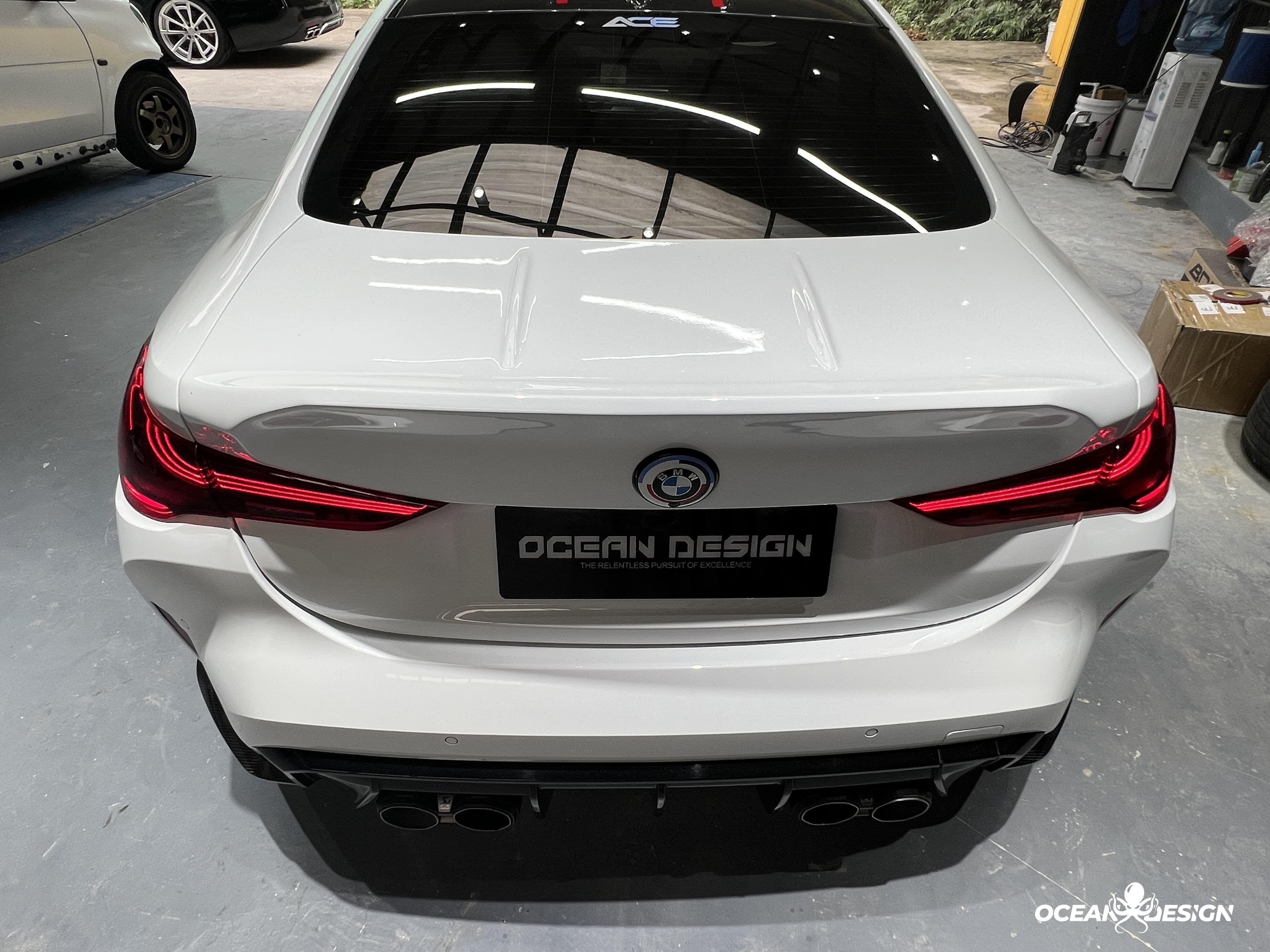 2021–2025 BMW M3 (G80) / M4 (G82) CSL Style Trunk Lid – Dry Carbon Fiber