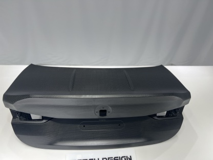 2021–2025 BMW M3 (G80) / M4 (G82) CSL Style Trunk Lid – Dry Carbon Fiber