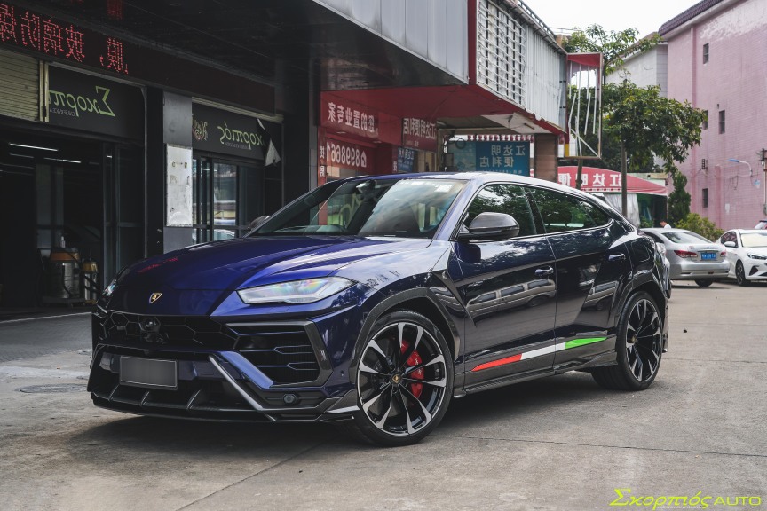 Lamborghini URUS Wing Mirrors Housing Dry Carbon Fiber TC Series Bodykit