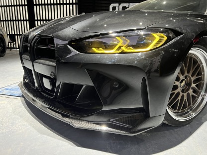 BMW G80 M3/G82 M4 V Style Dry Carbon Parts - styling view