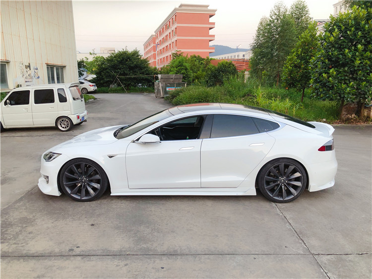 Tesla Model S Ocean Design Style Parts - styling view